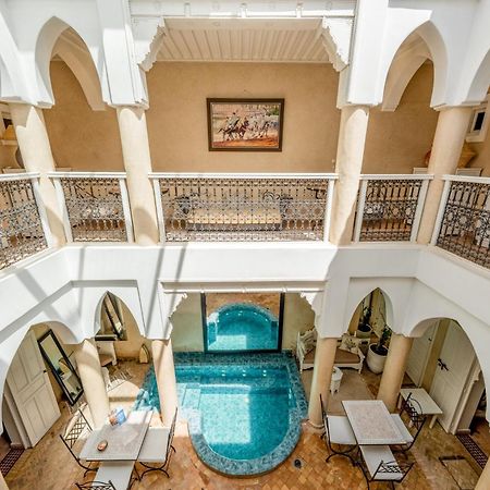 Riad Awinati Location Privatisee ,Piscine Chauffee , Beau Rooftop Marrakesch Exterior foto