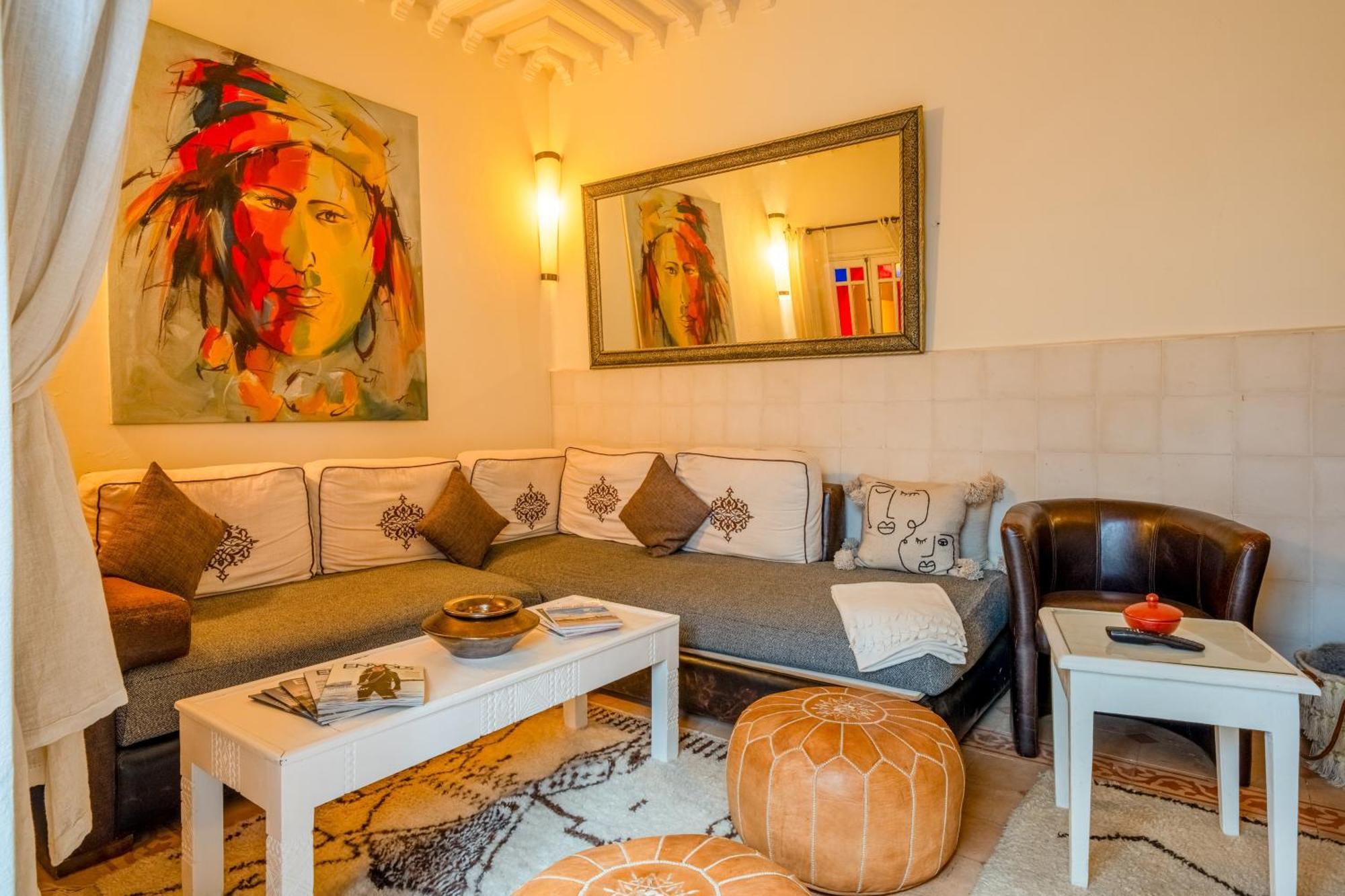 Riad Awinati Location Privatisee ,Piscine Chauffee , Beau Rooftop Marrakesch Exterior foto