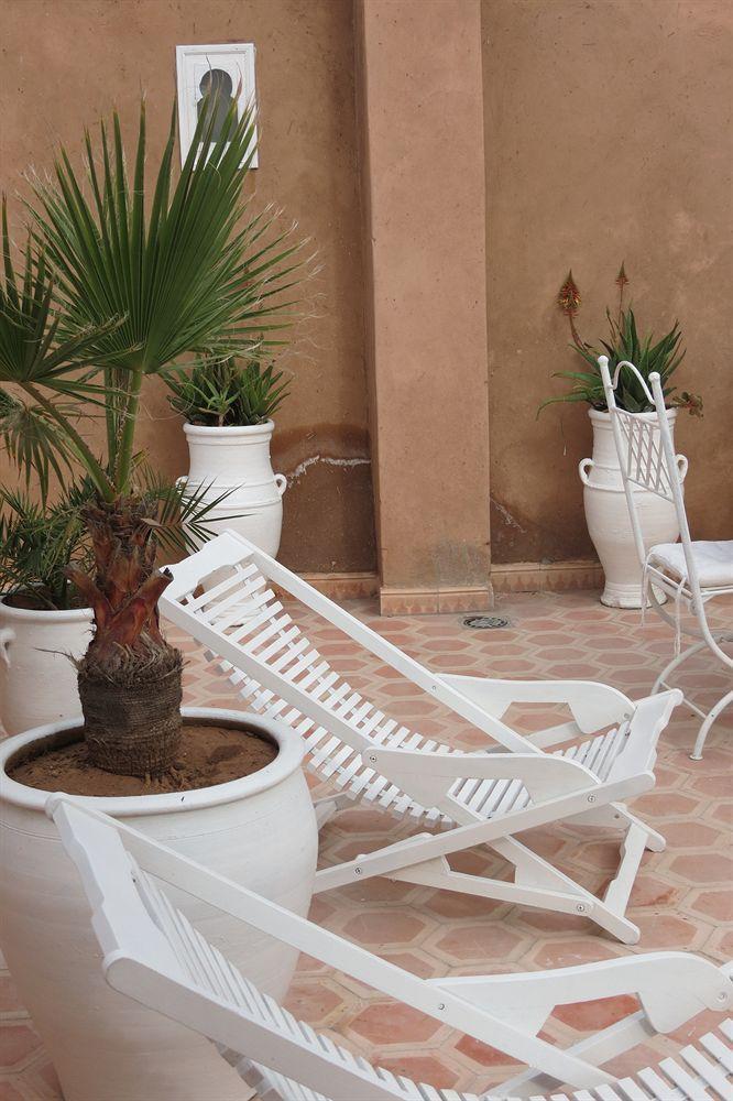 Riad Awinati Location Privatisee ,Piscine Chauffee , Beau Rooftop Marrakesch Exterior foto